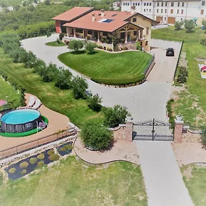 https://la-collina-dei-ciliegi.hotelinveneto.com