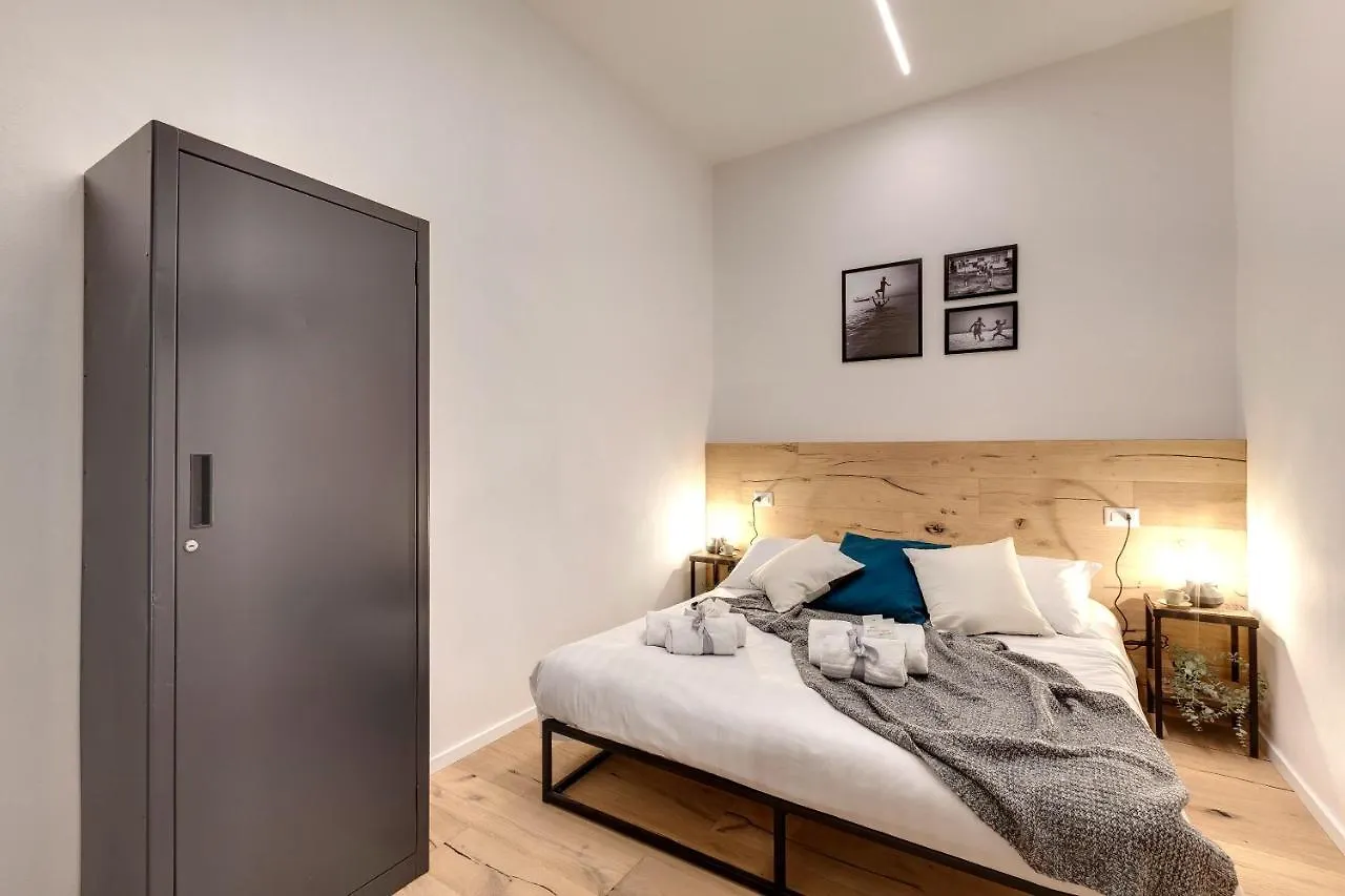 Isidora Apartment By Mamo Florenz