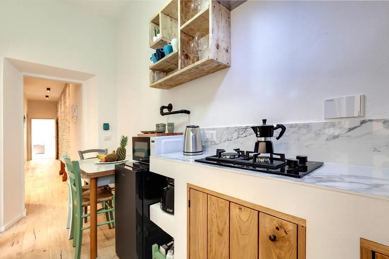 Isidora Apartment By Mamo Florence Italy